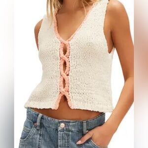 NWT Free People Sicily women’s Small sleeveless cutout cropped ivory sweater